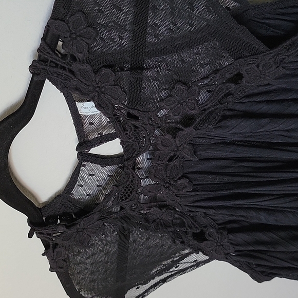 Free people Cutwork Gauze Witchy Girly Black Flowy Small Blouse Top - Picture 3 of 9